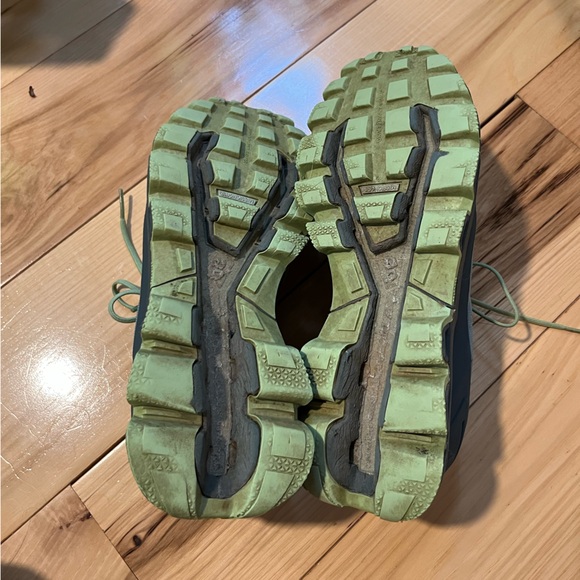 On Cloudventure Trail Running Shoe Teal Green Women’s 6.5 / 7 - Picture 7 of 7